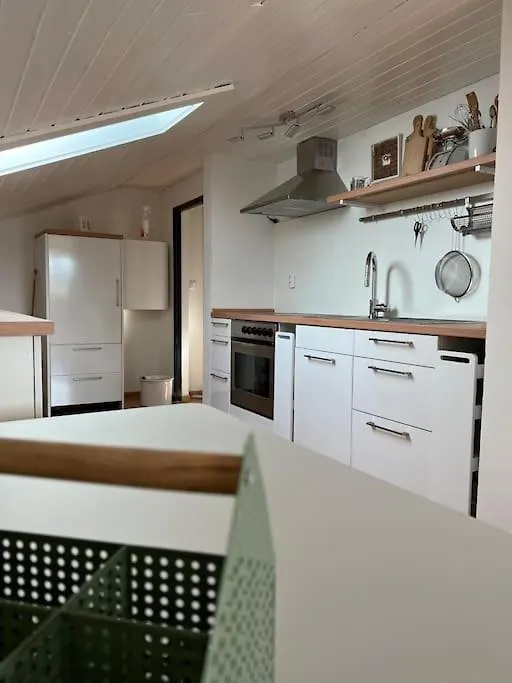 Dachgeschosswohnung In Weiherhammer 0*,  Germany
